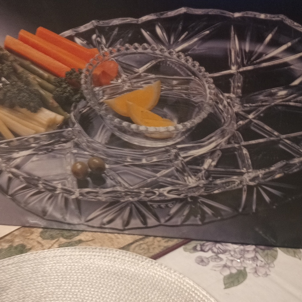 Brand New in Box Contempra 15" Chip & Dip Dish